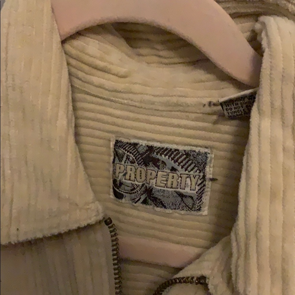 Property jacket - Picture 4 of 4